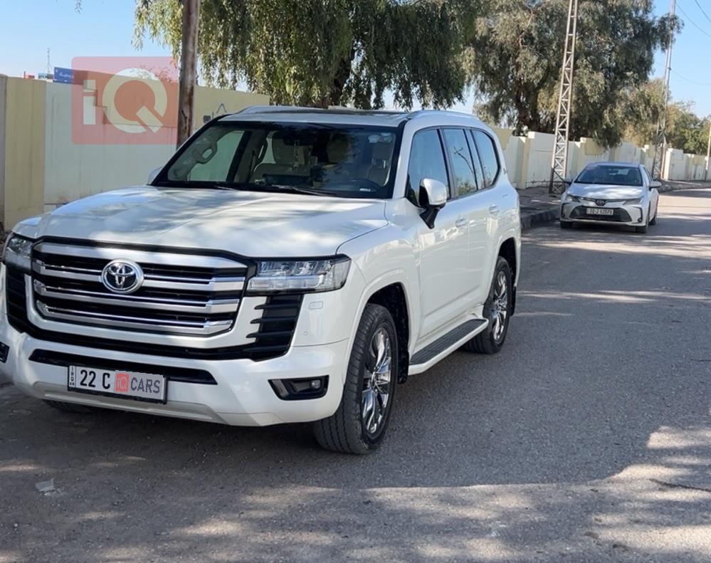 تويوتا لاندكروزر